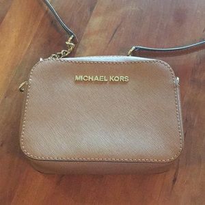 Michael Kors Crossbody